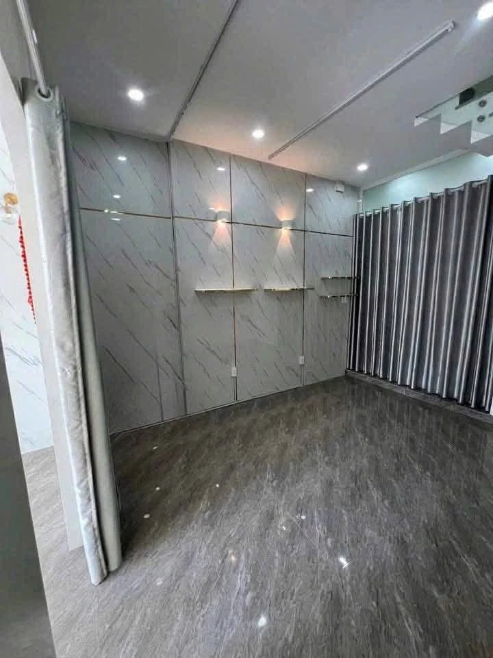 Bán nhà 2 tầng mặt tiền Nguyễn Văn Hoa, 87m2, Quận 12 - Ảnh thu nhỏ 2