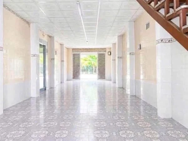 Cho thuê nhà mặt tiền đường 173, 600m2, 2 căn nhà, giá 8 triệu/tháng, Sơn Đông, Bến Tre - Ảnh thu nhỏ 3
