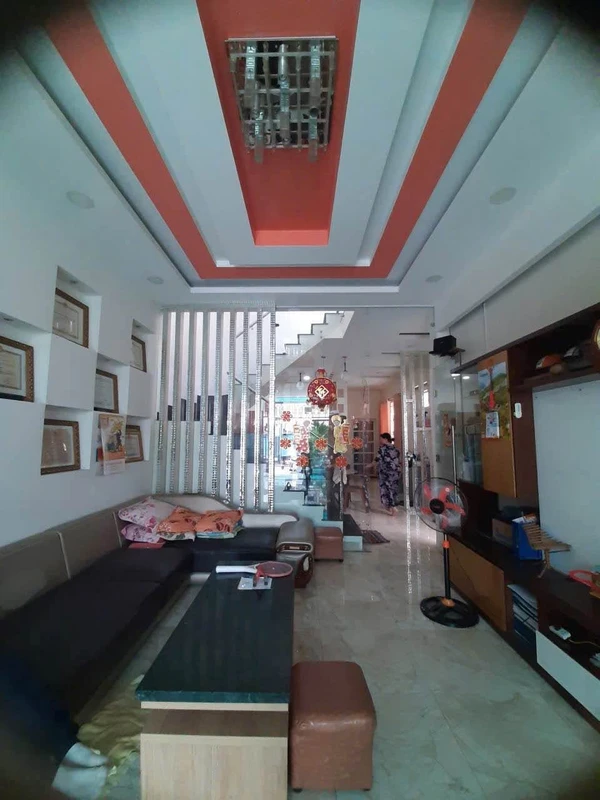 Bán nhà 3 phòng ngủ 116m² 3 mặt thoáng Nha Trang