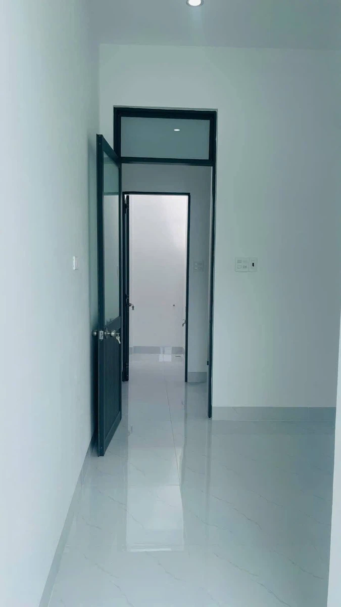 Bán nhà mặt tiền 2 tầng 40m2, 2PN, 2WC gần vòng xoay Đống Đa, Quy Nhơn - Ảnh thu nhỏ 3