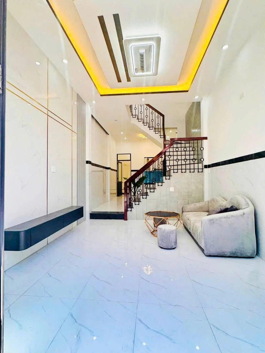 Bán nhà phố 3PN 46,7m² đường Hoàng Văn Thụ, Quy Nhơn, giá 3 tỷ 660 - Ảnh thu nhỏ 2