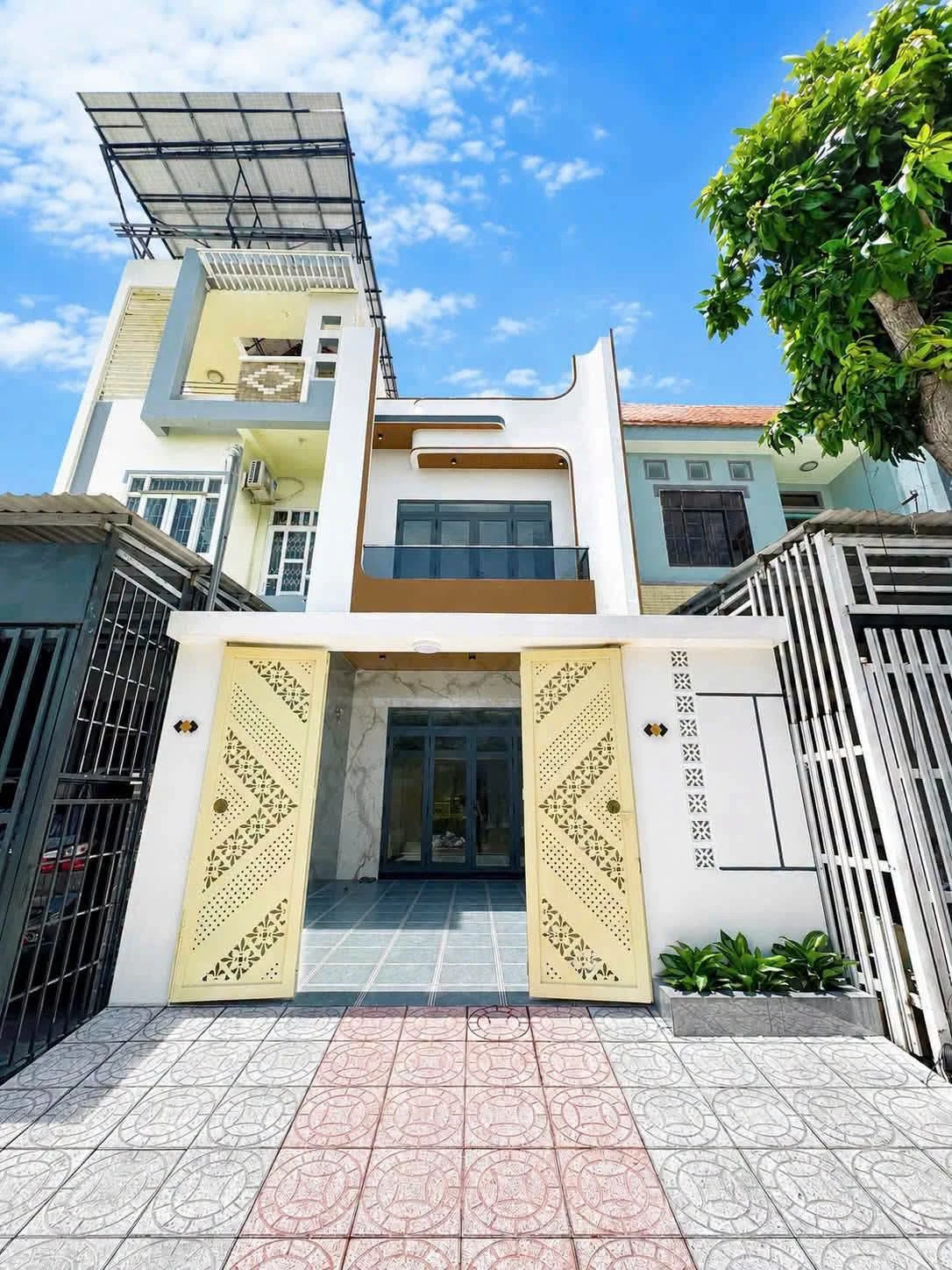 Bán nhà mặt tiền Rạch Giá, An Giang, 125m2, 4 PN, 4.35 tỷ - Ảnh 1