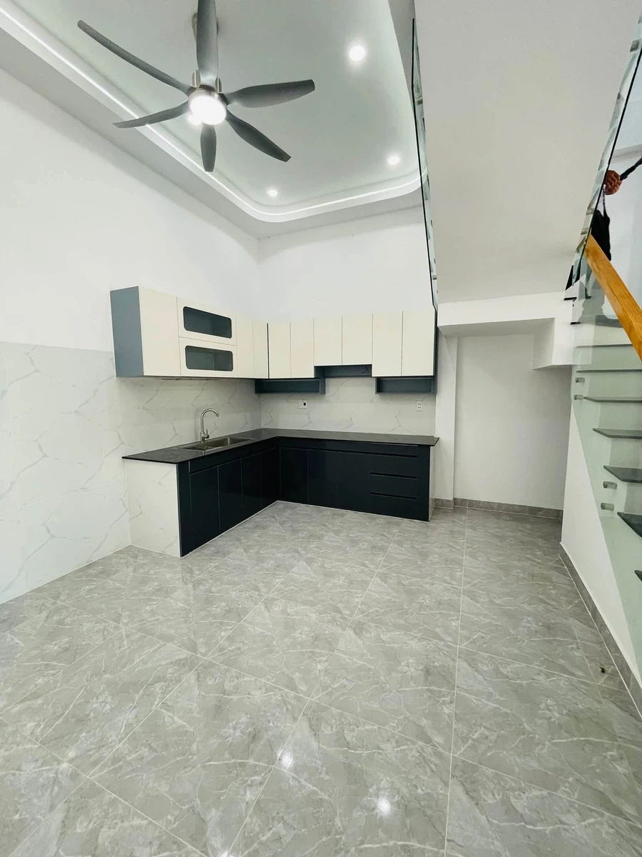 Nhà phố Bến Cát 100m² 3 PN 2.4 tỷ - Ảnh thu nhỏ 4
