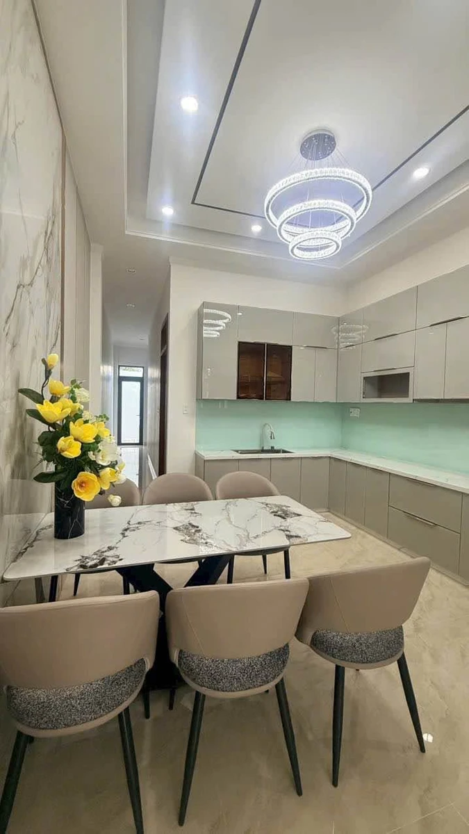 Bán nhà hẻm Lê Duẩn Pleiku, 111m² 3PN 2WC - Ảnh thu nhỏ 4