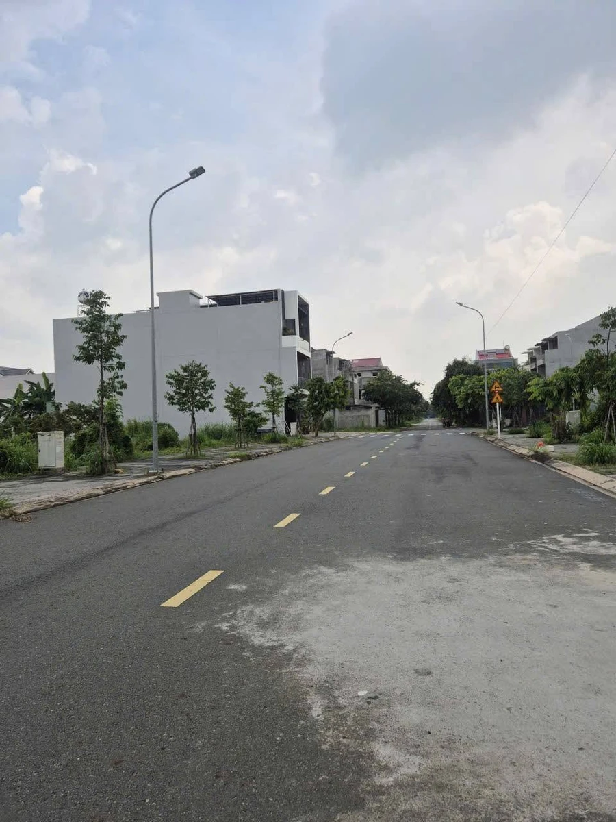 Bán đất mặt tiền đường D1 Hồ Tùng Mậu, 100m2, khu Hưng Việt, Long Tâm, Bà Rịa - Ảnh thu nhỏ 3