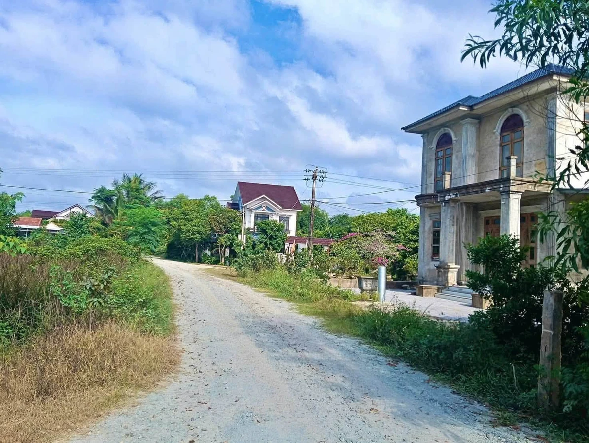 Bán lô đất ở 211m2 sổ hồng riêng gần KCN Phong Điền, Huế giá 59 triệu - Ảnh thu nhỏ 2