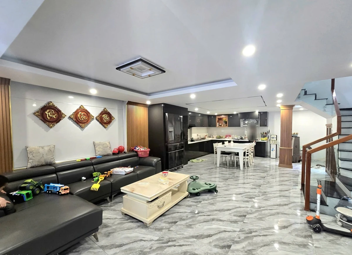 Bán nhà mặt tiền 4 phòng ngủ 86.8m² Bình Thạnh 16.8 tỷ - Ảnh thu nhỏ 3