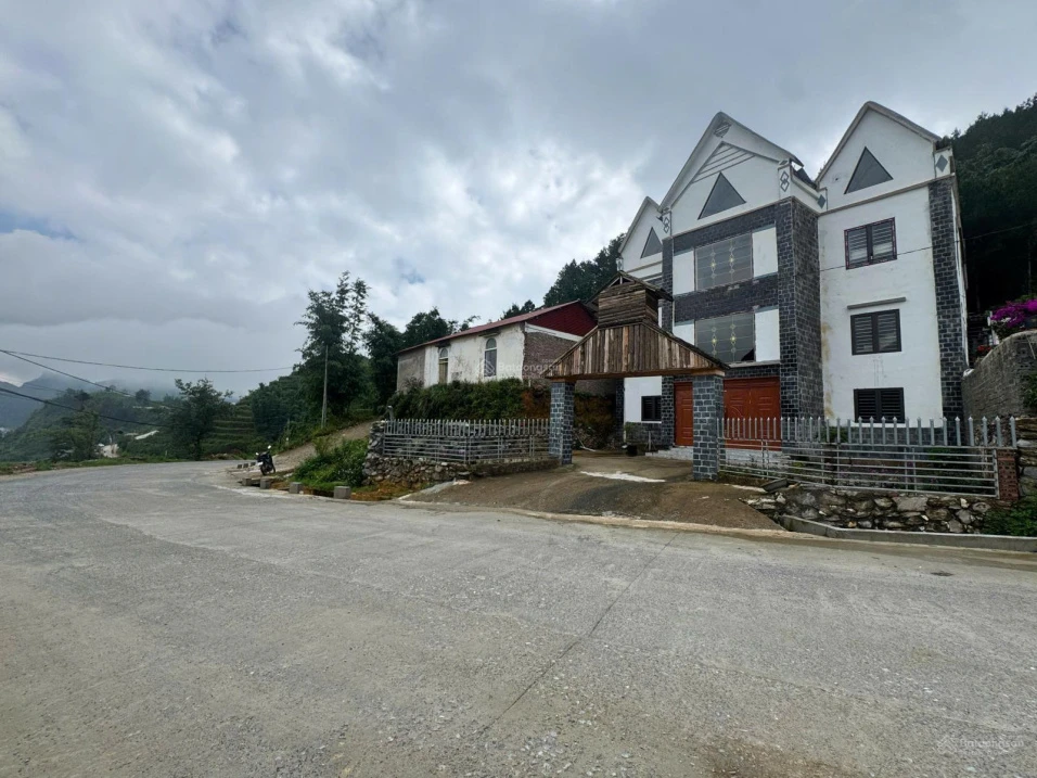 Bán đất Sapa view đẹp làm quán cafe, khách sạn, dt 750 m2, chỉ 5.6 tỷ, bao giấy phép xd - Ảnh thu nhỏ 2