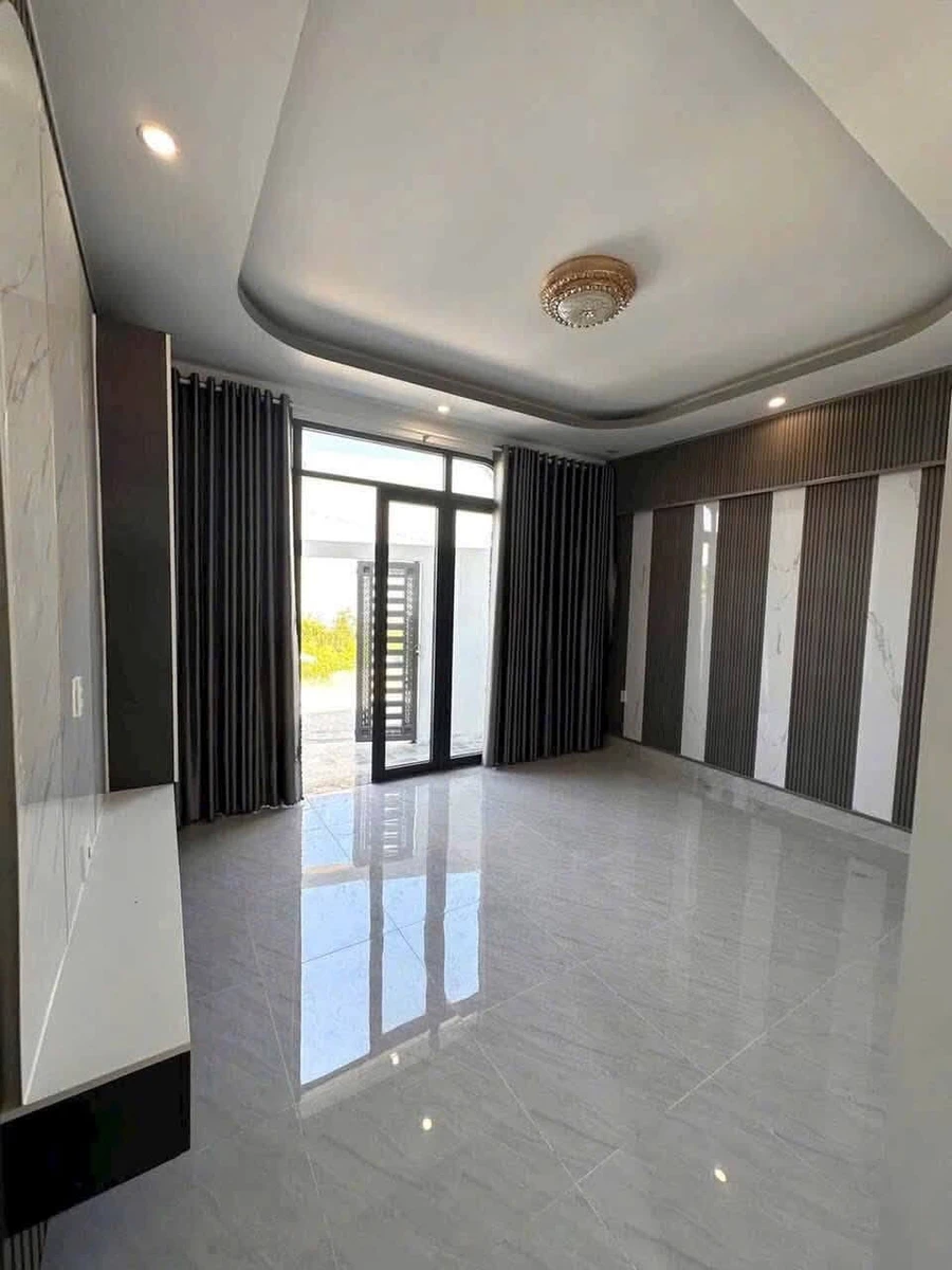 Bán nhà hẻm 95m² 1 tỷ 390 triệu Rạch Giá - Ảnh thu nhỏ 2