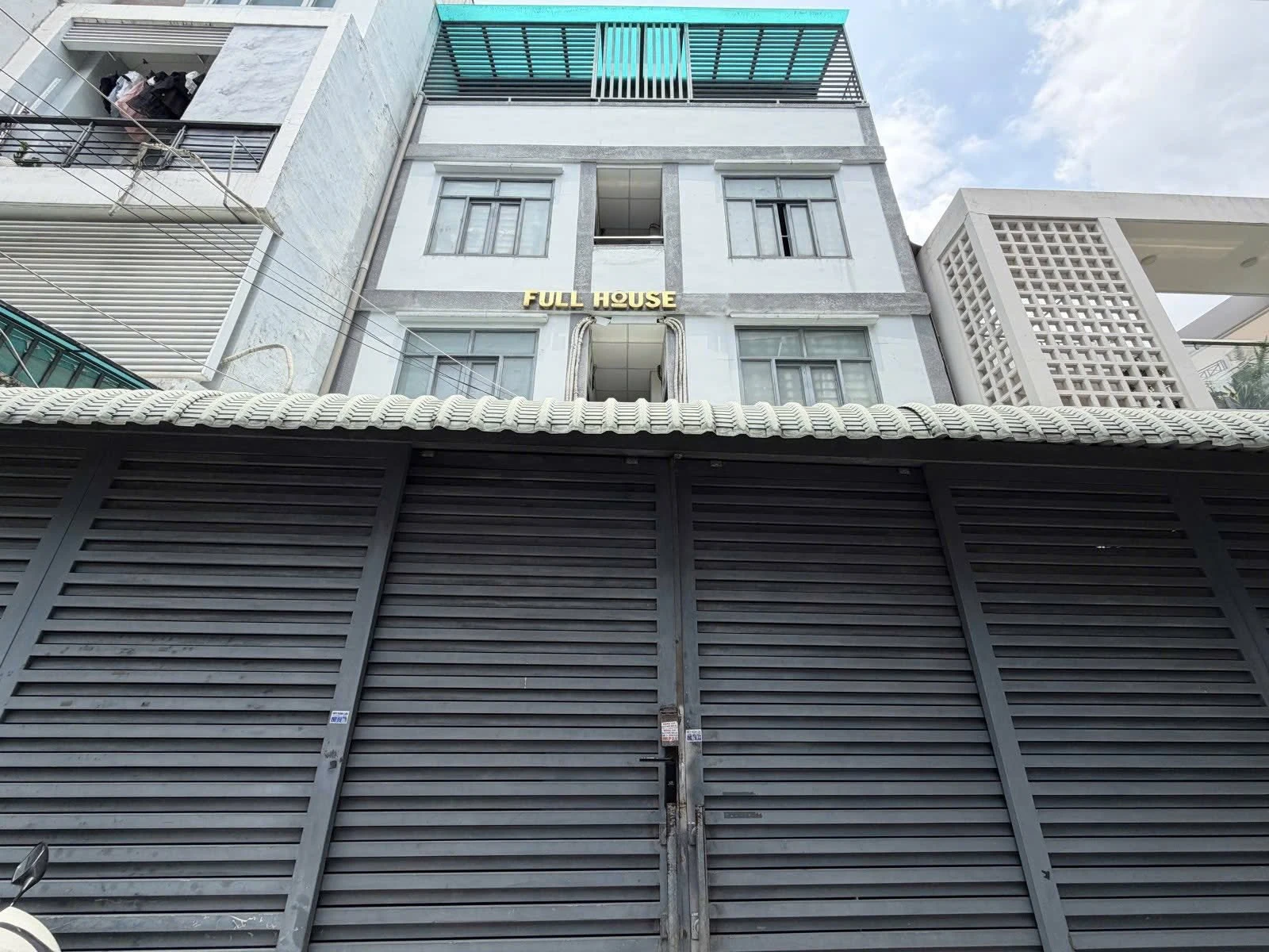Bán CHDV 18 phòng Bạch Đằng, 158m2, 4 tầng, 24,5 tỷ - Ảnh 1
