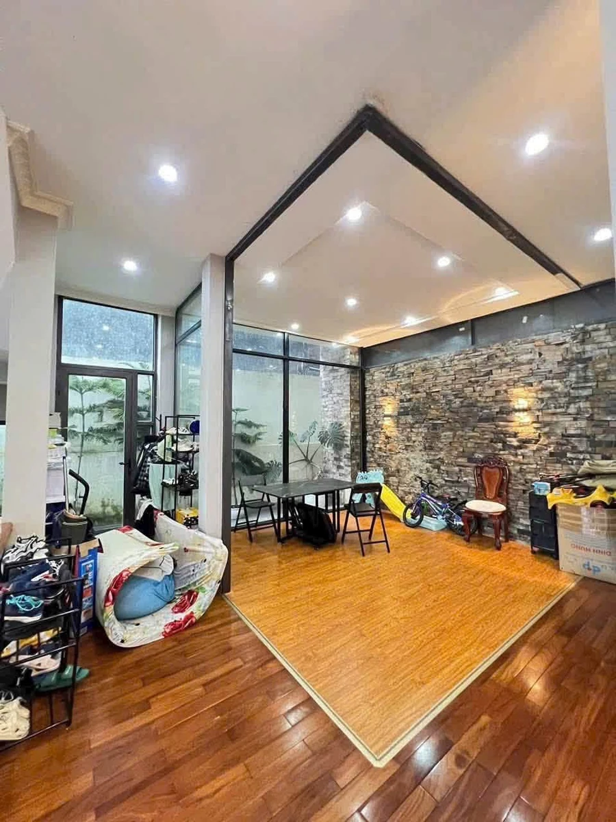 Nhà phố Lê Hồng Phong, Đà Lạt, 101m², 4 PN, 12 tỷ - Ảnh thu nhỏ 5