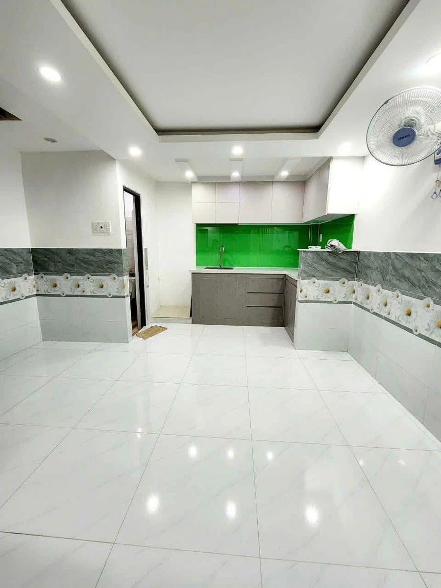 Bán nhà 2 tầng 18m² Tây Thạnh Tân Phú 2.5 tỷ - Ảnh 1