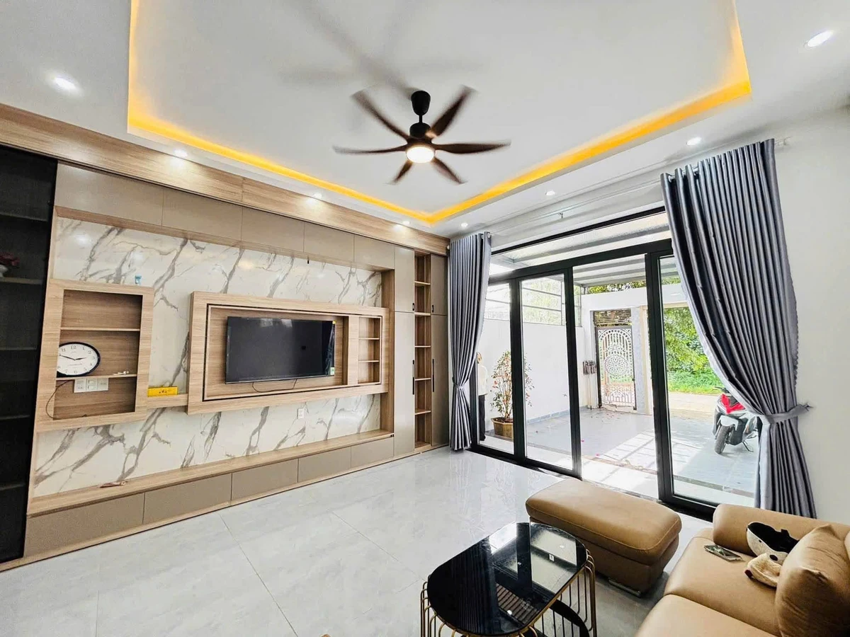 Bán nhà mặt tiền ĐỖ Xuân Hợp, 110m², 3PN, 6,5 tỷ - Ảnh thu nhỏ 4