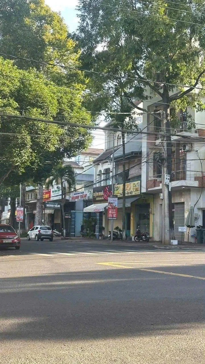 Bán nhà 3 tầng mặt tiền Hai Bà Trưng, Buôn Ma Thuột, 115m² - Ảnh thu nhỏ 2