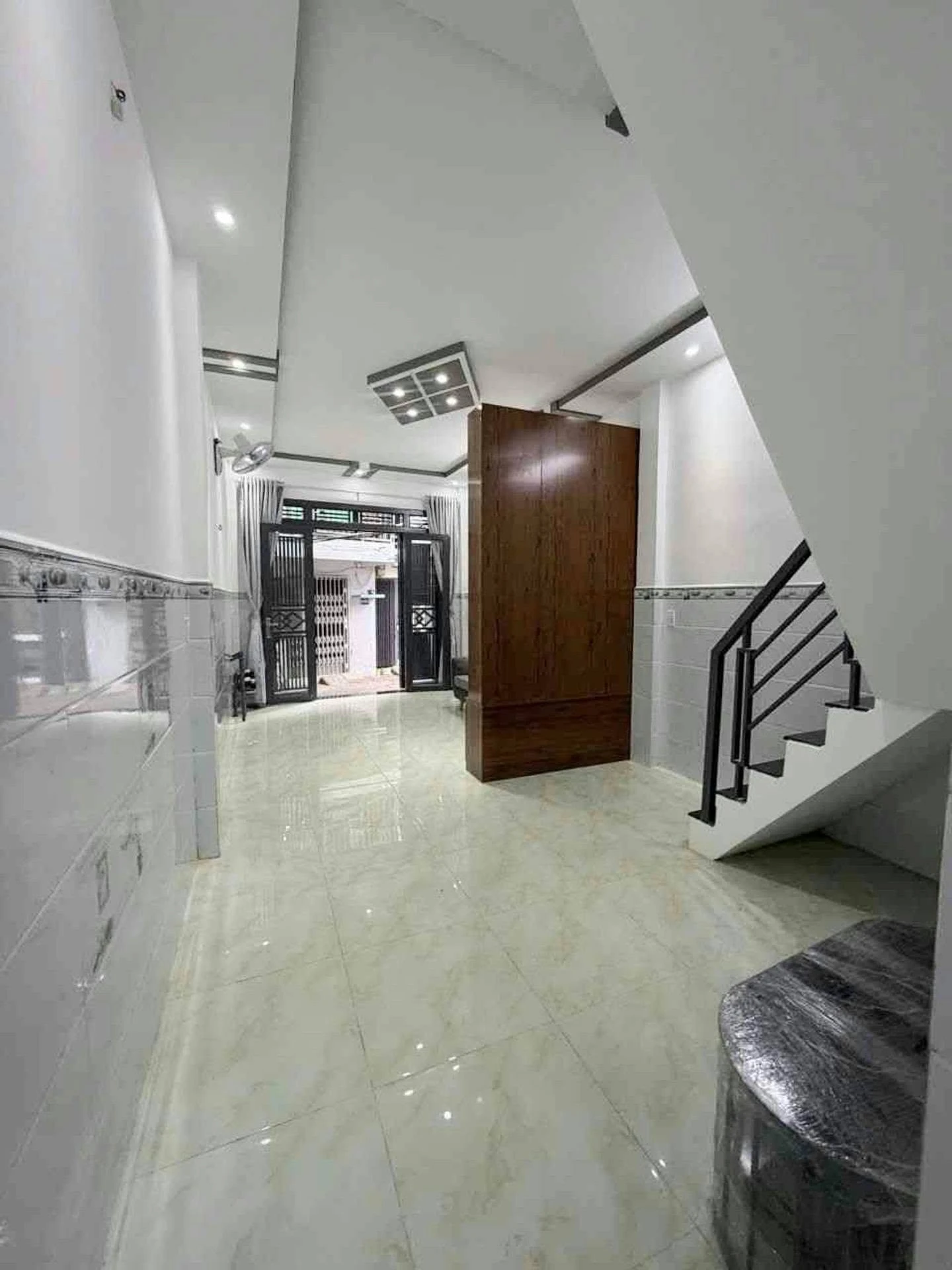 Bán nhà BTCT 3PN 38m2 hẻm 3m5 đường Bãi Sậy, Quận 6, giá nhỉnh 3 tỷ - Ảnh 1