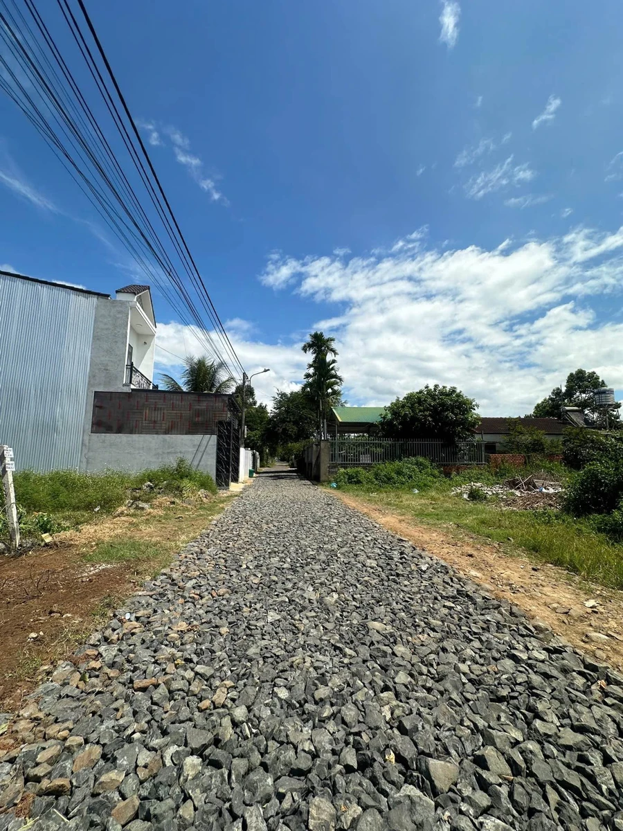 Bán đất 5x23m sau Đại học Tây Nguyên, 1 tỷ 690 triệu - Ảnh thu nhỏ 2
