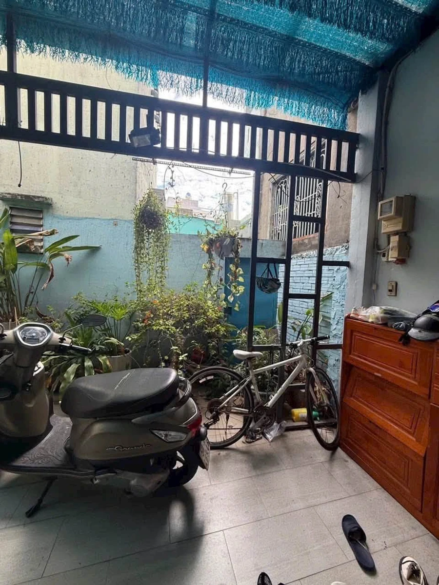 Bán nhà 4PN 196m² Lê Đình Cẩn, Bình Tân - Ảnh 1