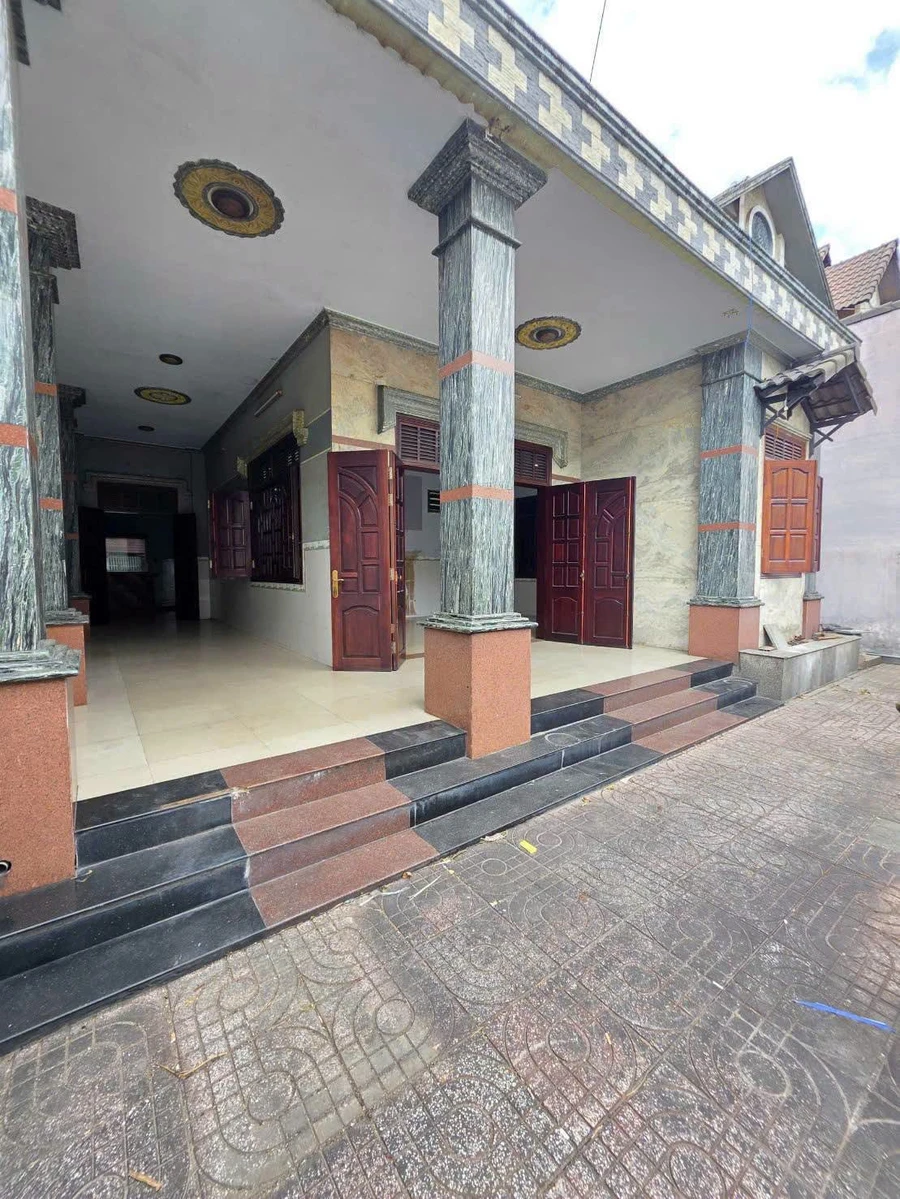 Bán đất 210m2 tặng nhà mái thái Lái Thiêu, Hồ Chí Minh - Ảnh thu nhỏ 4