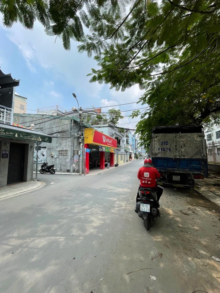 Bán nhà 4 tầng hẻm 6m đường Nguyễn Thị Thập, Tân Hưng, Quận 7, 80m2, 11 tỷ - Ảnh thu nhỏ 2