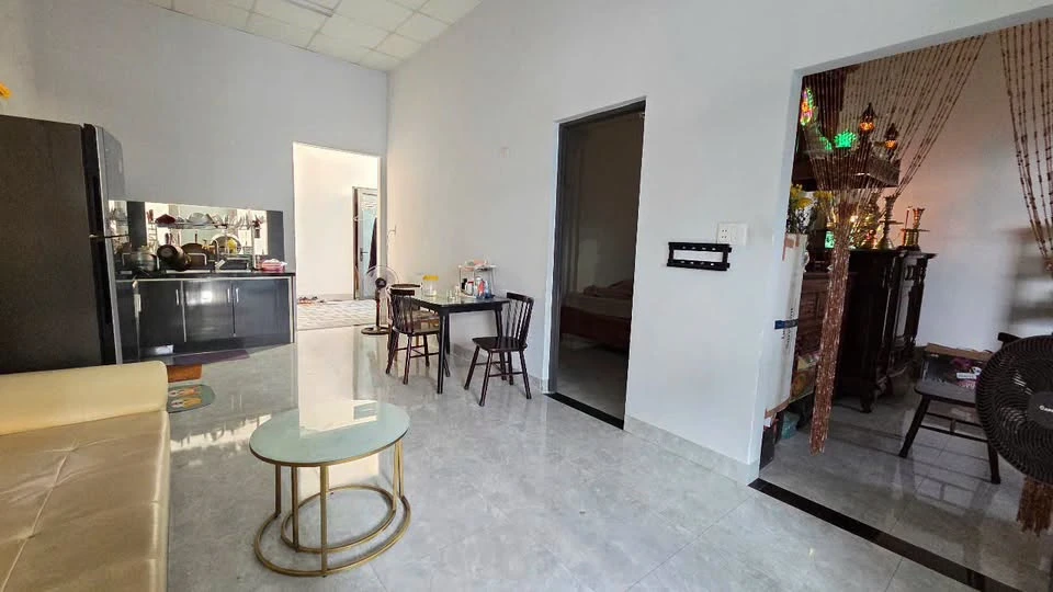 Bán nhà + quán cafe mặt tiền Nguyễn Cư Trinh 280m2, 4 tỷ - Ảnh thu nhỏ 3