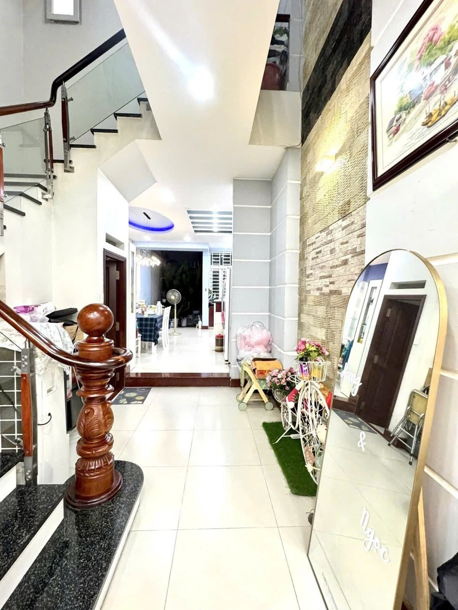 Bán nhà mặt tiền Trần Bá Giao 104m2, 4 tầng, view sông, Bình Thạnh 14,6 tỷ - Ảnh thu nhỏ 3