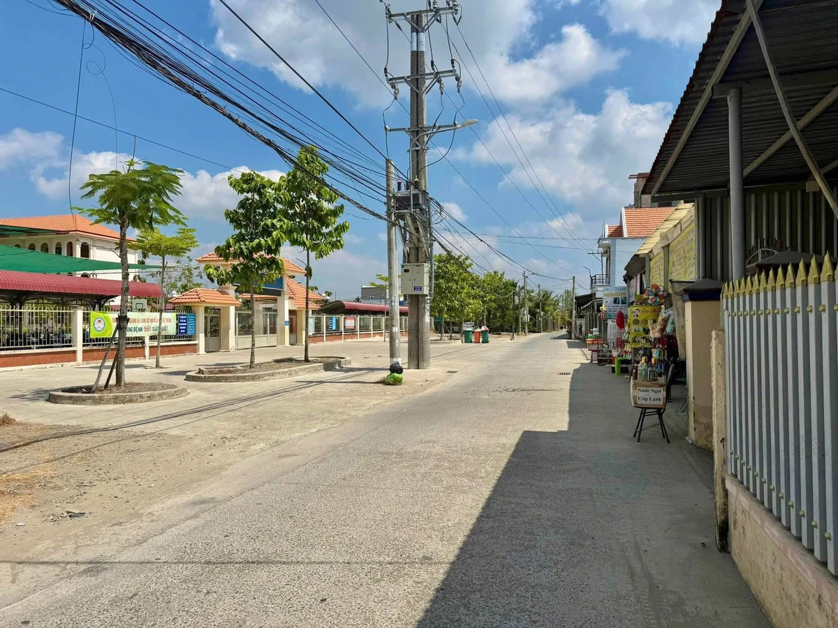 Bán đất thổ cư mặt tiền đường Lộc Hậu 108m2 giá 1 tỷ 390 triệu - Ảnh thu nhỏ 2