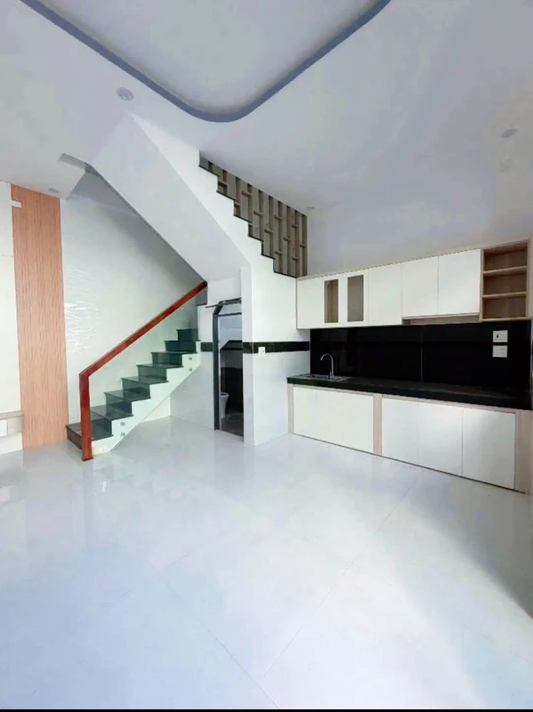 Bán nhà mặt tiền 3 tầng 40m² 3PN Quy Nhơn