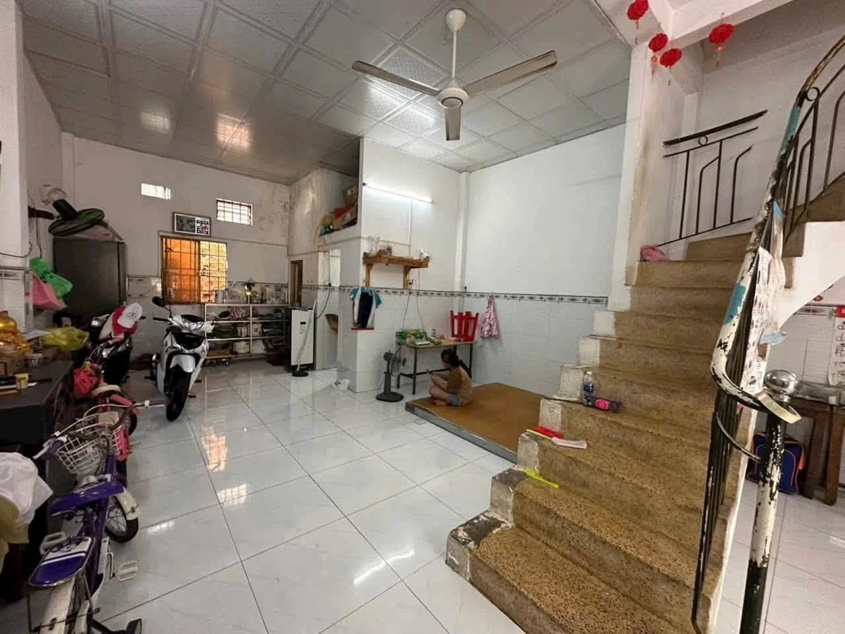 Bán nhà 1 trệt lầu 63m2 Quang Vinh 3,7 tỷ - Ảnh thu nhỏ 3