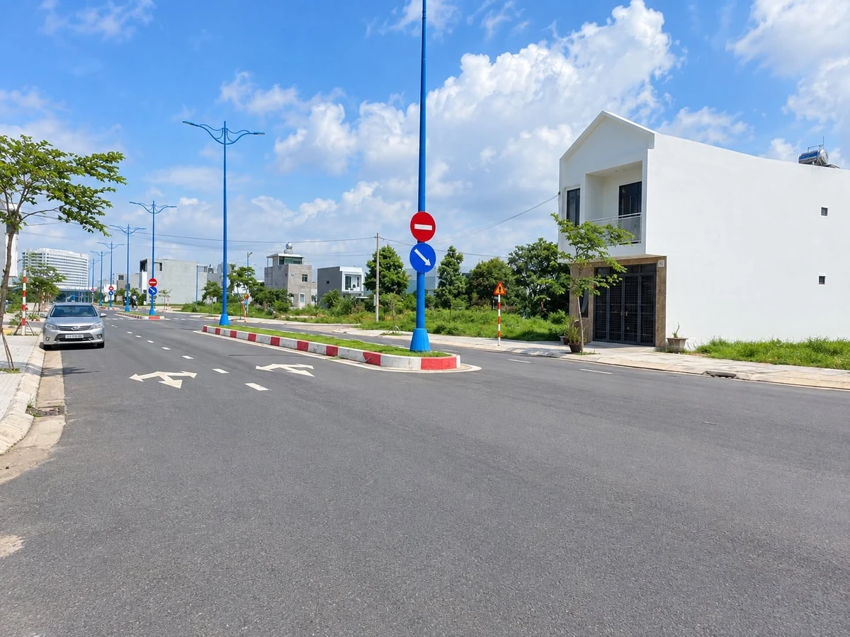 Bán đất tái định cư Hòa Long 100m² mặt tiền 2,6 tỷ - Ảnh thu nhỏ 2