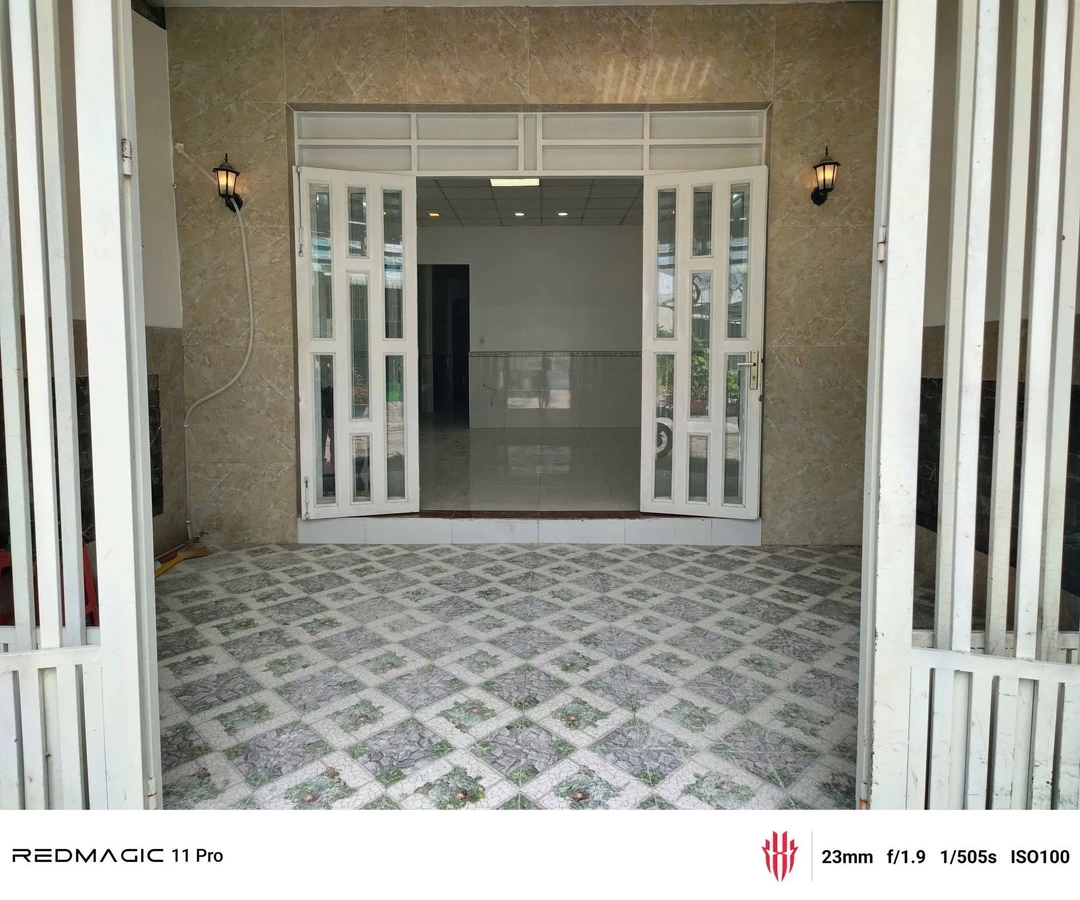 Bán nhà cấp 4 mặt tiền đường Hồ Văn Huê, 101,5m², 2 phòng ngủ, giá 1,55 tỷ - Ảnh thu nhỏ 3