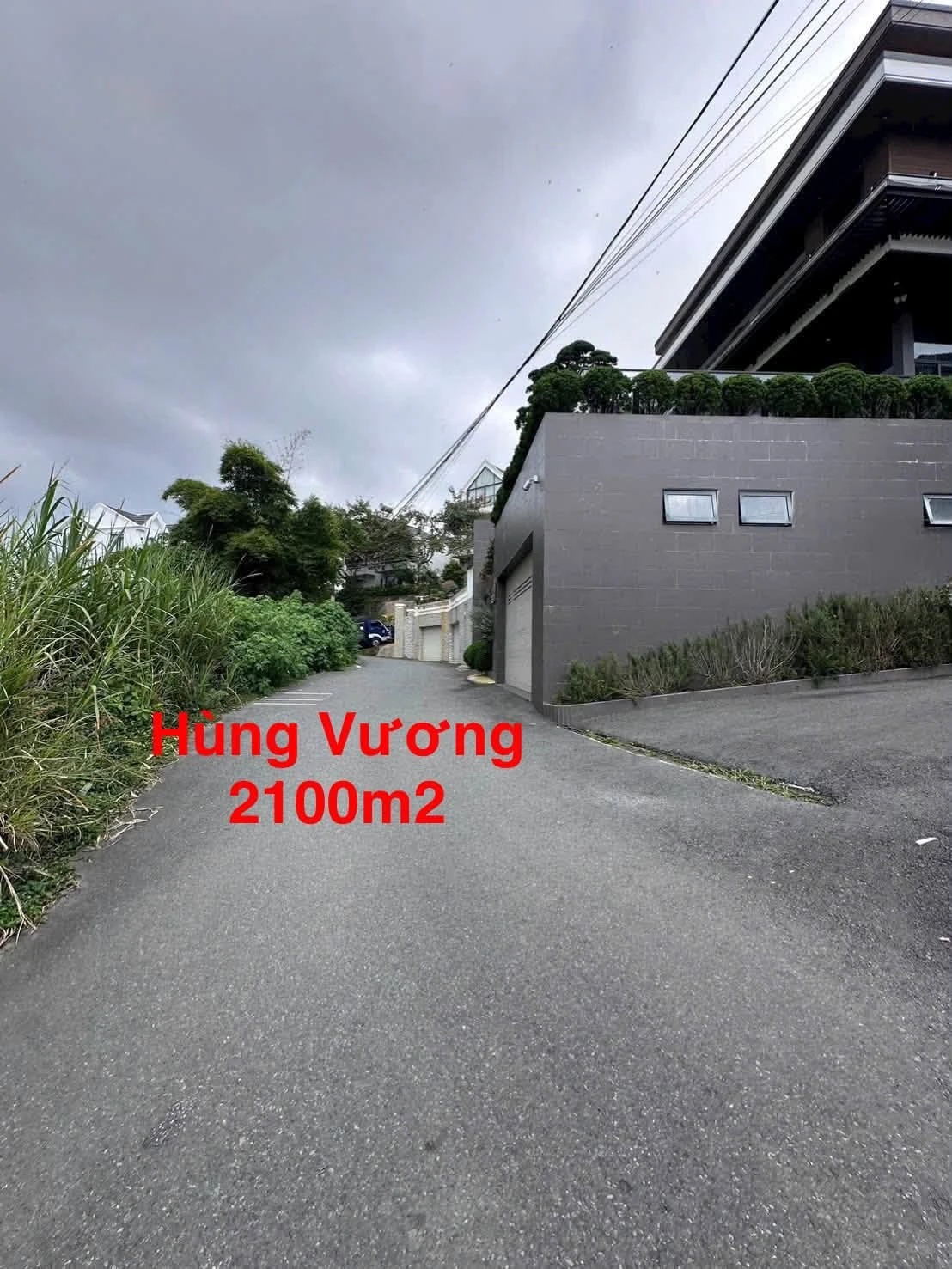 Bán lô đất 2100m2 mặt tiền Hùng Vương, Đà Lạt - Ảnh 1