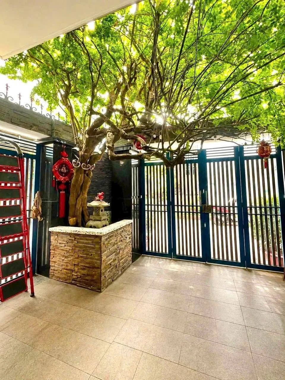 Bán nhà 3 tầng 53m2 Định Phong Phú, Bình Tân 6 tỷ 250 triệu - Ảnh 1