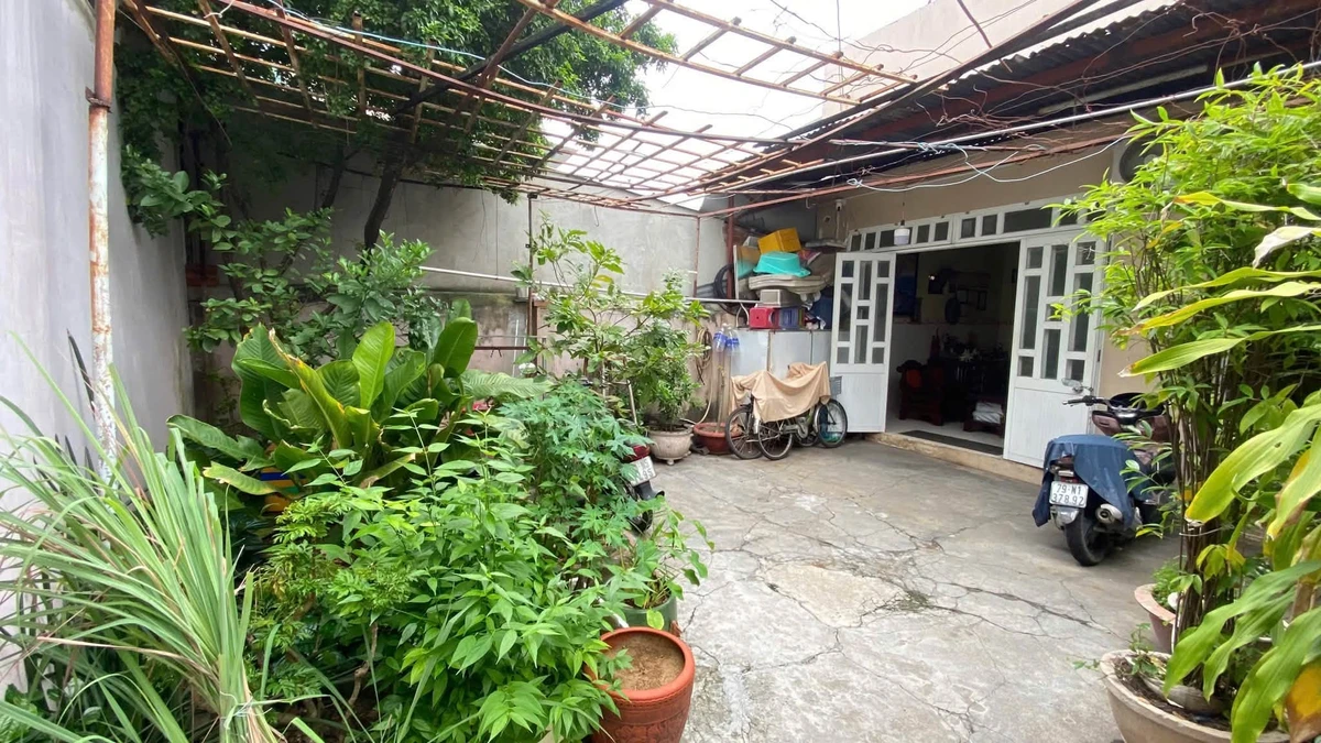 Bán nhà phố Nha Trang 153m2 giá 5,5 tỷ - Ảnh 1