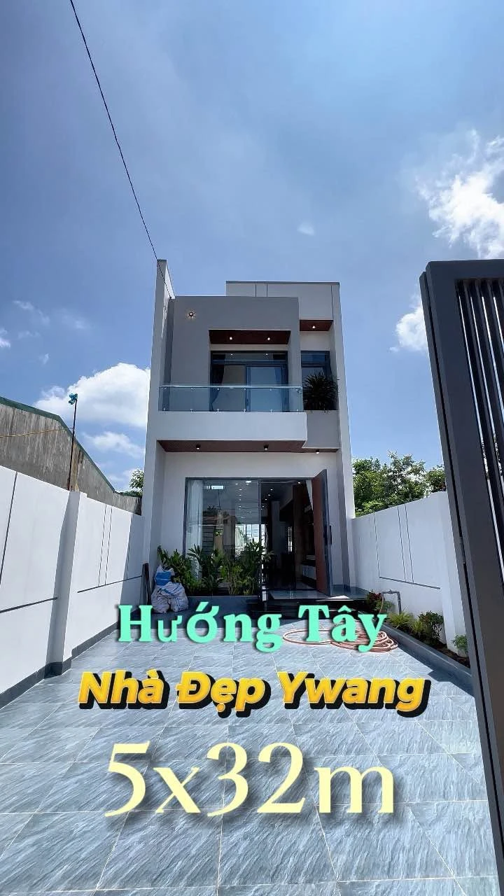 Bán nhà 1 trệt 1 lầu 5x32m, 3 phòng ngủ đường Y Wang, Buôn Ma Thuột - Ảnh 1