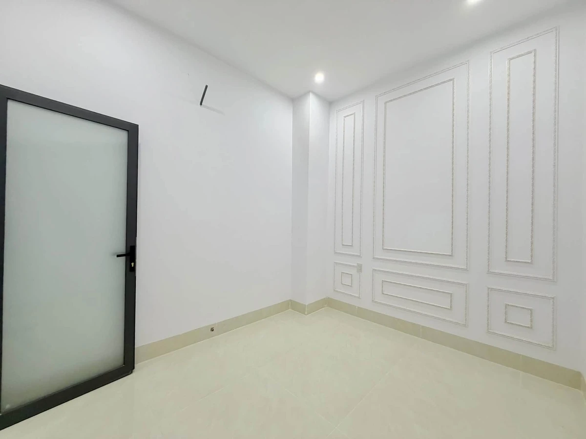 Bán nhà mặt tiền 1 trệt 1 lầu đường Tăng Bạt Hổ, Rạch Giá, An Giang, 3PN, giá 2,85 tỷ - Ảnh thu nhỏ 5