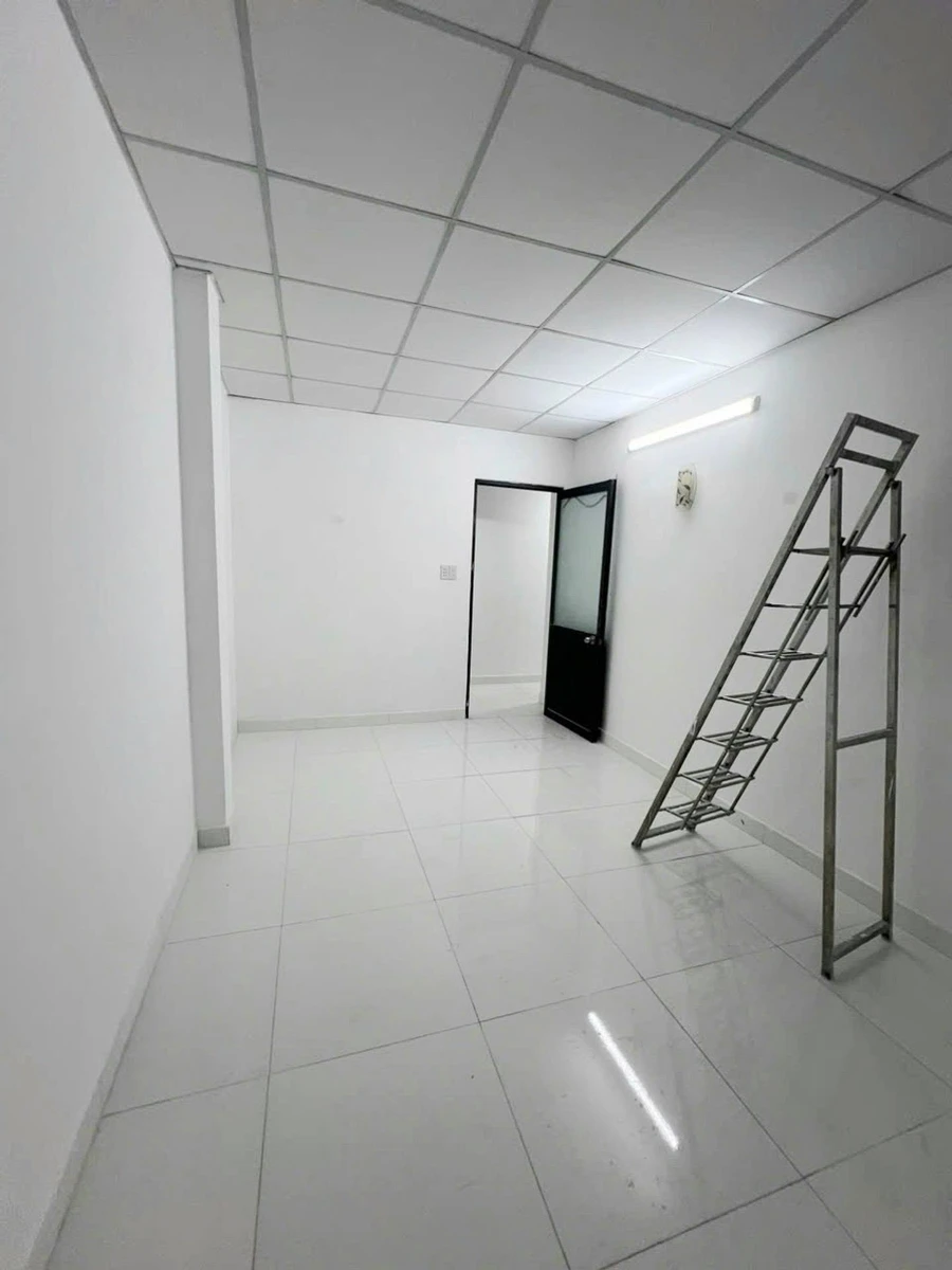 Bán nhà 2 tầng 3 phòng ngủ 44m2 giá 4 tỷ Bình Tân - Ảnh thu nhỏ 3