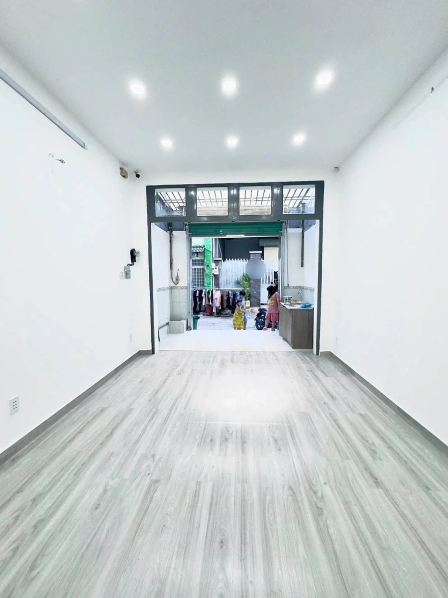 Bán nhà 4 tầng 13 phòng CHDV 113m² Quận 12 giáp Gò Vấp, dòng tiền 40tr/tháng - Ảnh 1