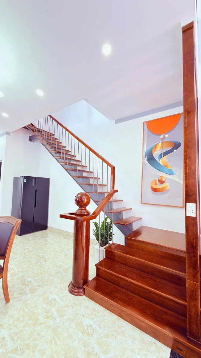 Nhà mê 6x25m, 3PN, 2WC giá 3 tỷ 100 triệu Eakao - Ảnh 1