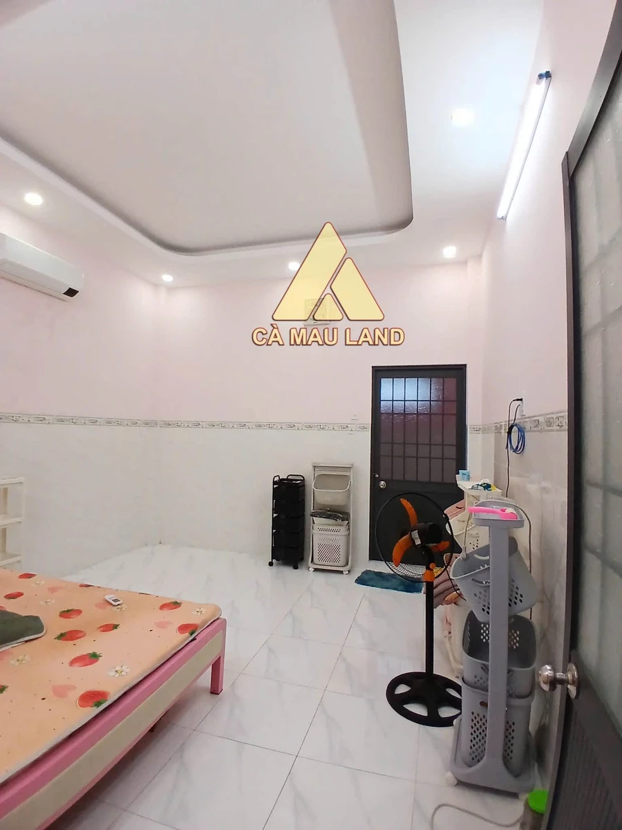 Bán nhà 1 lầu mặt tiền Thoại Ngọc Hầu, Cà Mau, 88m², 3 tỷ - Ảnh thu nhỏ 2