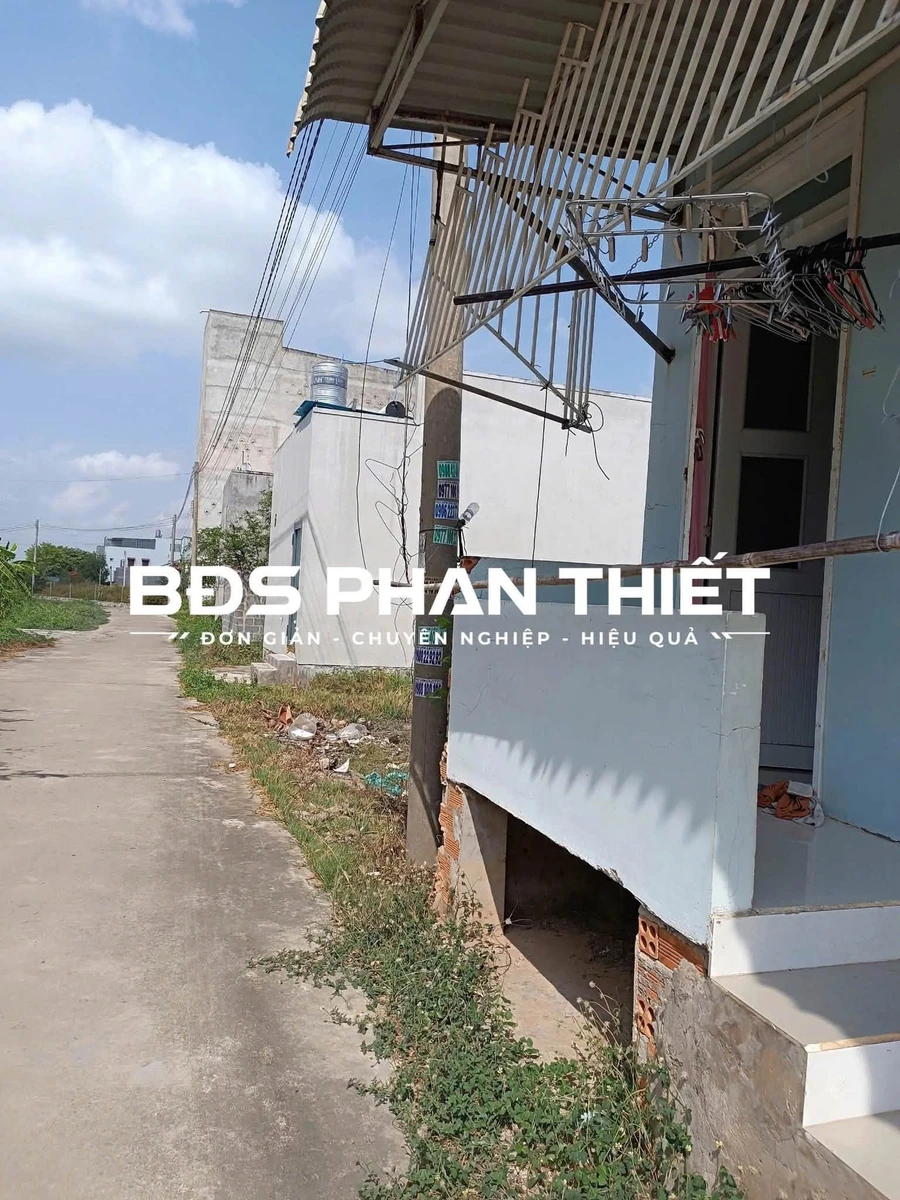 Bán nhà 100m2, 2 mặt tiền tại Hàm Thắng, Bình Thuận - Ảnh thu nhỏ 3