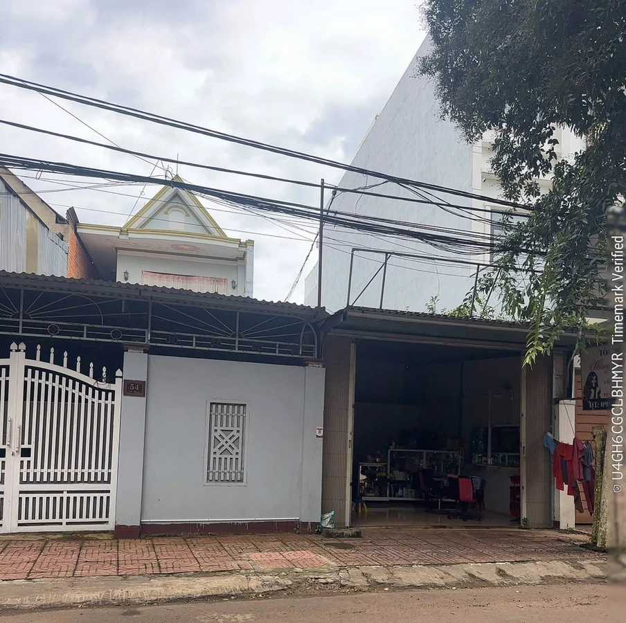 Bán đất mặt tiền Tô Hiệu 100m² có nhà tôn cho thuê - Ảnh 1