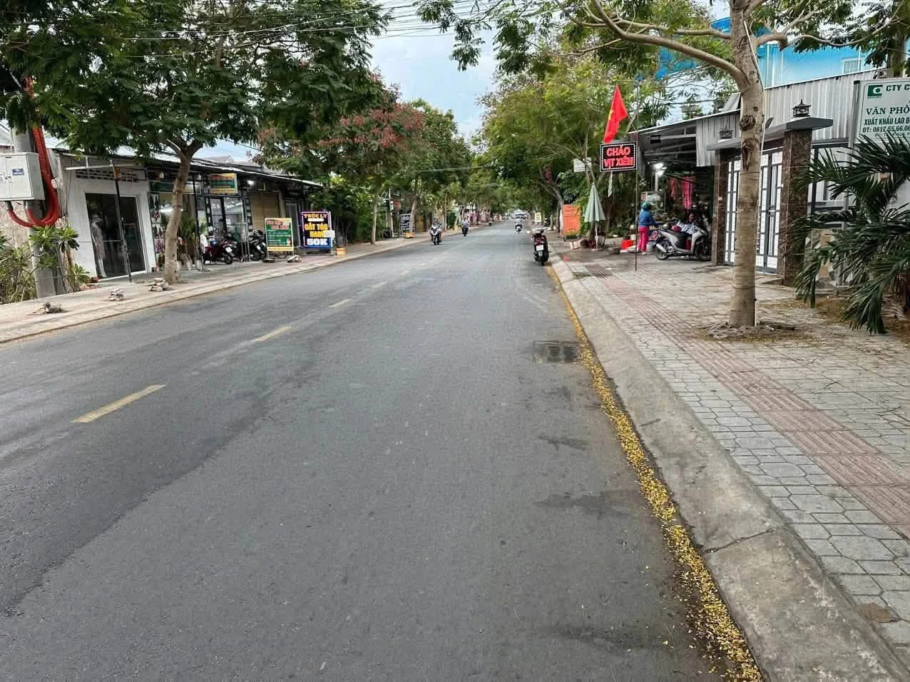 Bán nhà 1 trệt 1 lầu 121,6m² Phường Phú Khương, Bến Tre - Ảnh 1