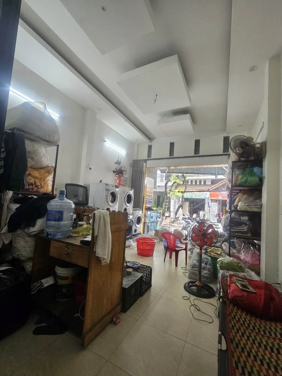 Bán nhà mặt tiền đường Hải Hồ 3 tầng 102m2, Hải Châu, Đà Nẵng, giá 9,9 tỷ - Ảnh 1