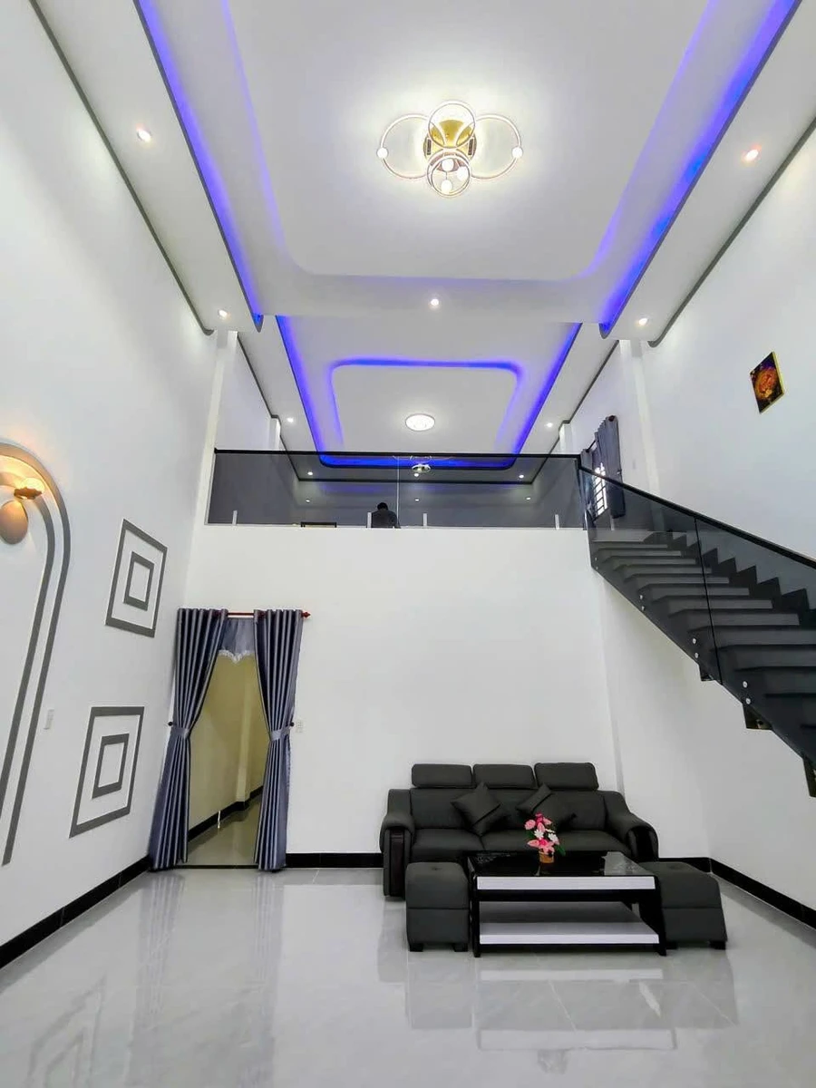 Bán nhà mặt tiền Nguyễn Văn Linh 100m² 2,68 tỷ - Ảnh 1