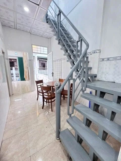 Bán nhà 1 trệt 1 lầu 136m² Phú Tân Bến Tre - Ảnh thu nhỏ 3