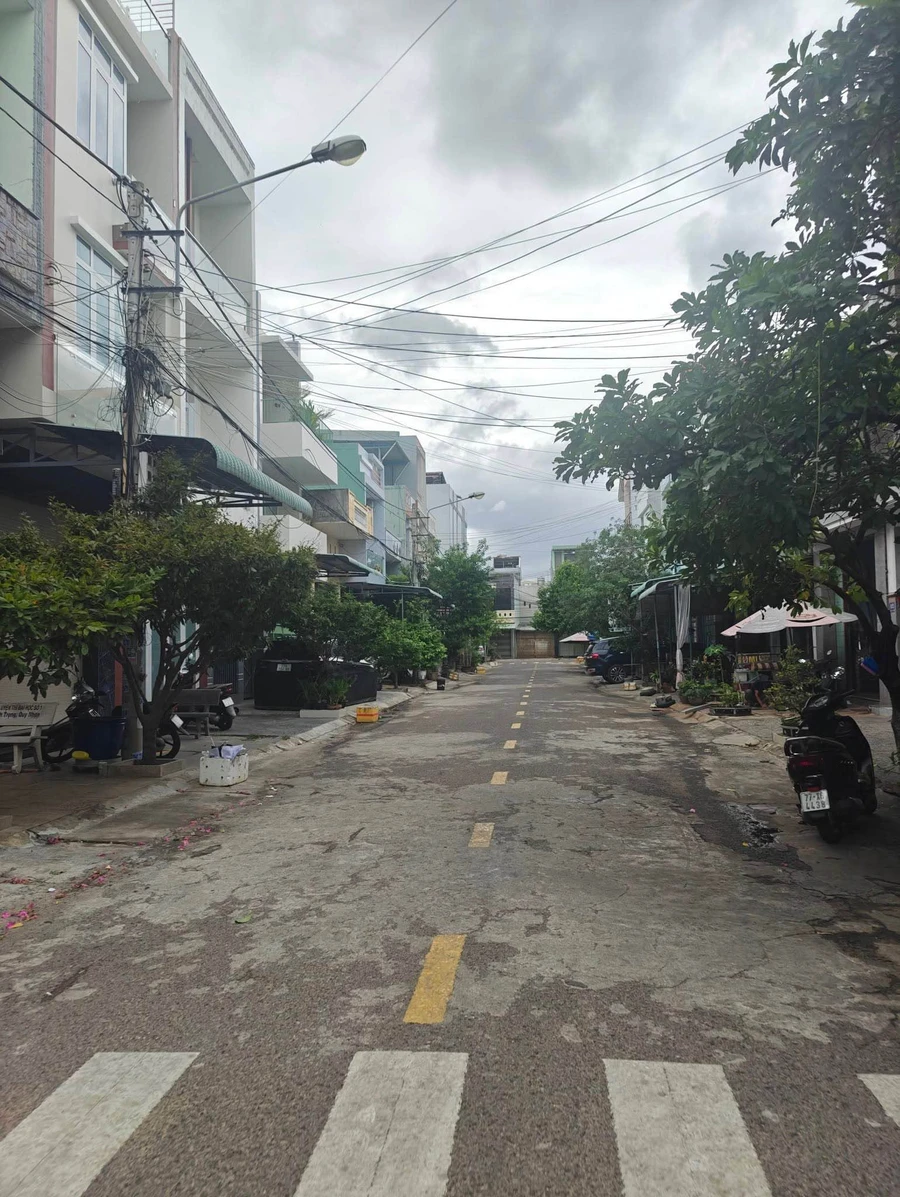 Bán đất Đống Đa 54m2 mặt tiền 4,5m gần 3 tỷ - Ảnh 1