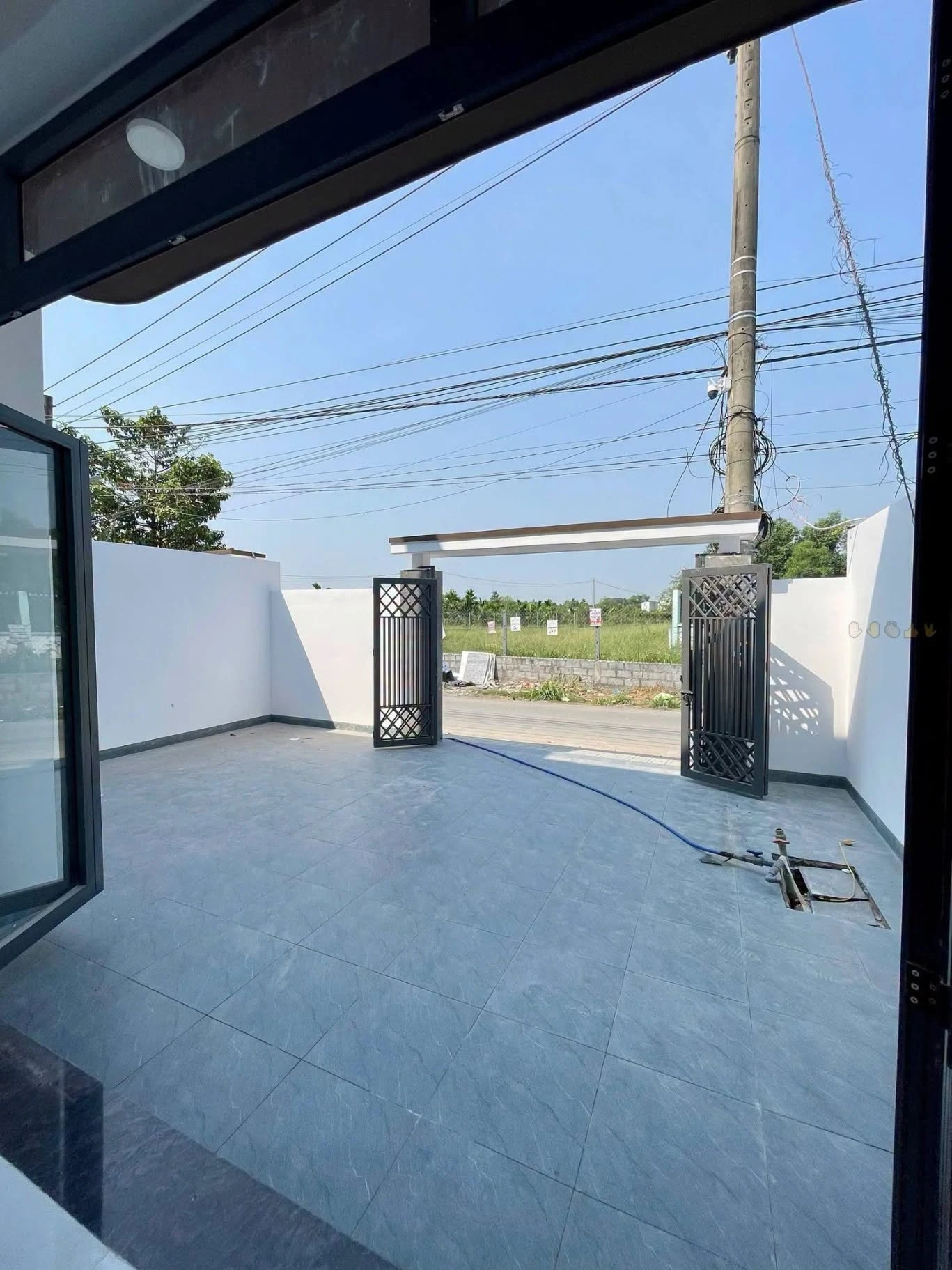 Bán biệt thự mini mặt tiền đường Phi Trường, Tân Triều 100m2, 2 tỷ 350 triệu - Ảnh 1