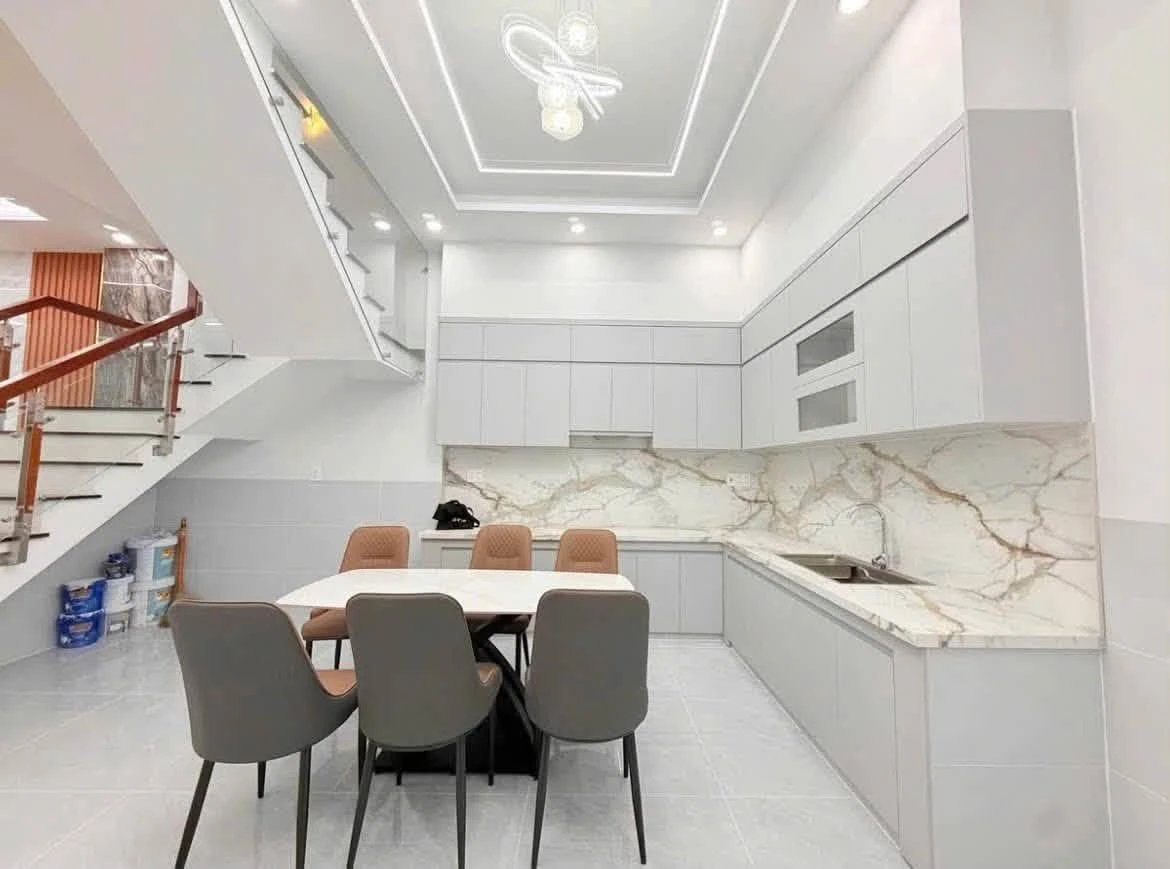 Bán nhà 3PN, 129.8m² sổ riêng Lê Văn Tiên Dĩ An, 5.8 tỷ - Ảnh thu nhỏ 3