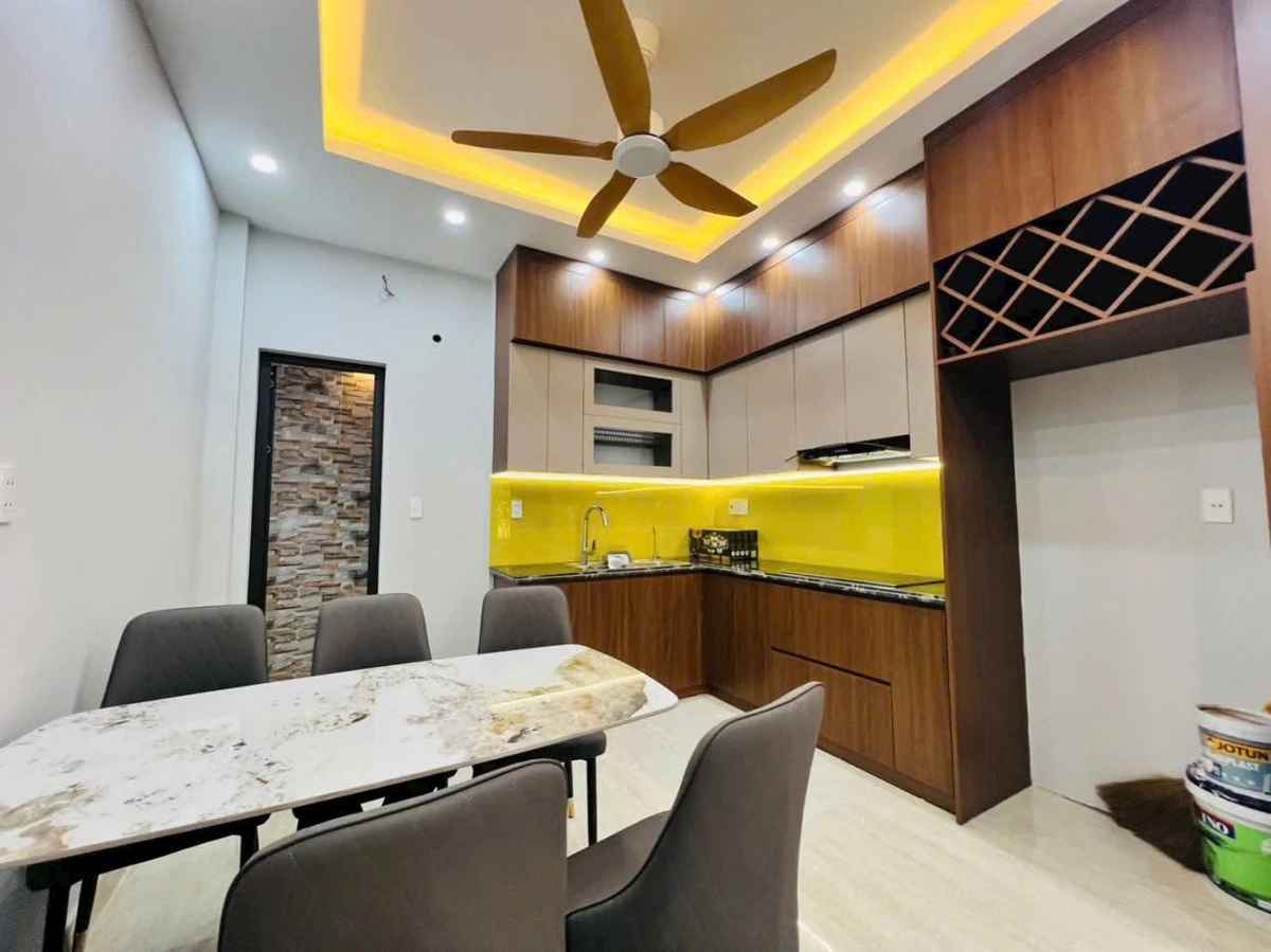 Bán nhà 3 tầng 57m² nội thất đầy đủ Hùng Vương Hải Phòng - Ảnh thu nhỏ 3