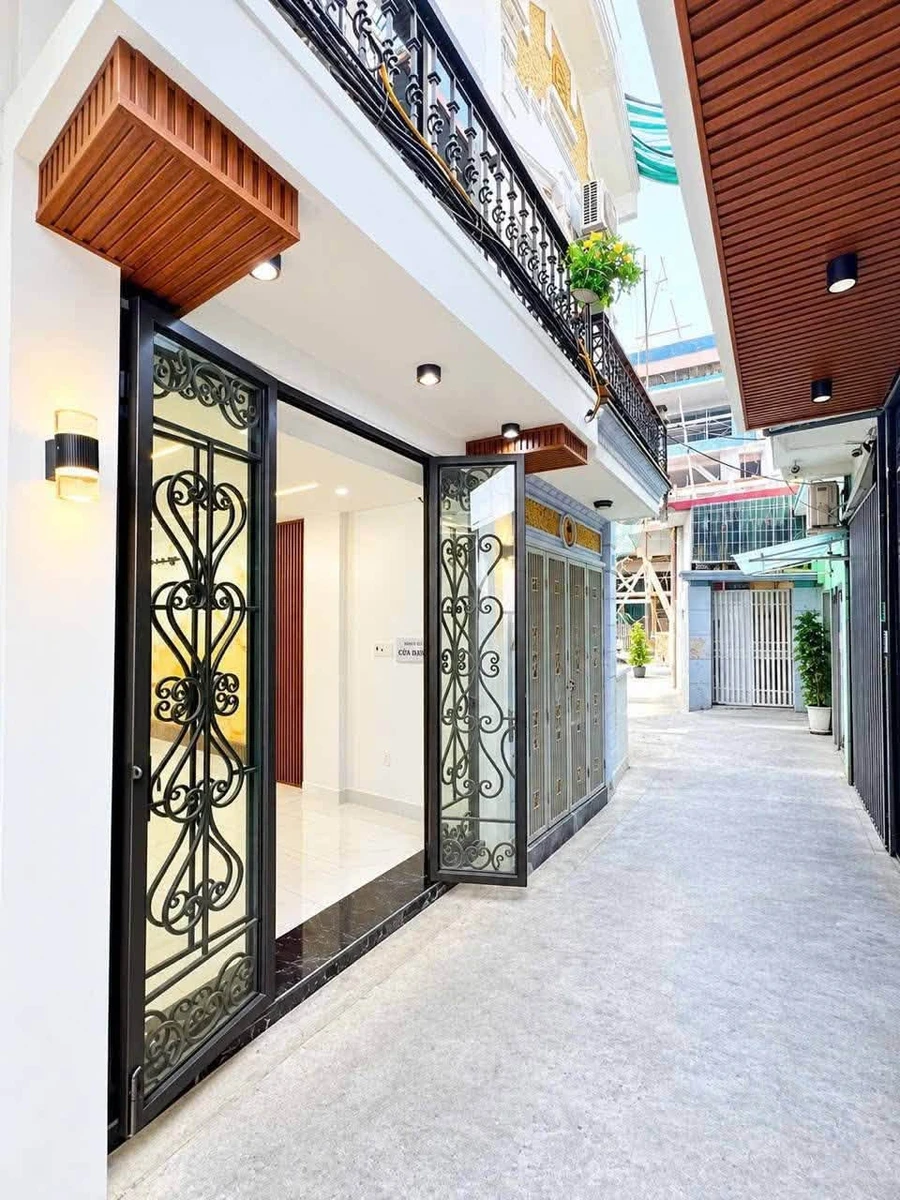 Nhà 3 tầng 38m² Tôn Đức Thắng Hải Phòng 2,69 tỷ - Ảnh 1